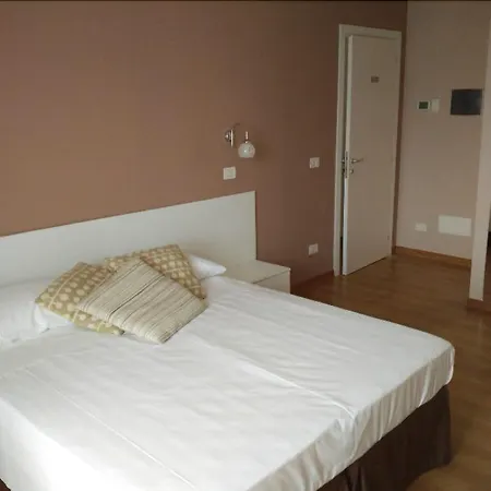 بيت ضيافة La Marina