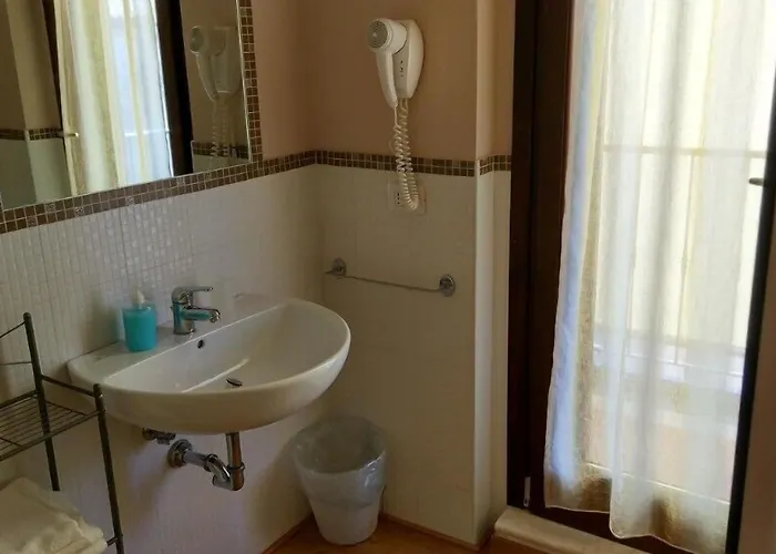 La Marina Pensión 3*