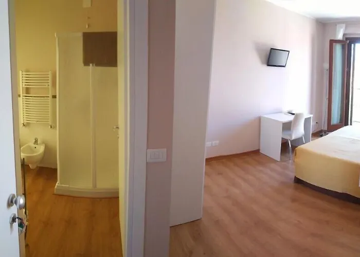 Pensión La Marina 3*